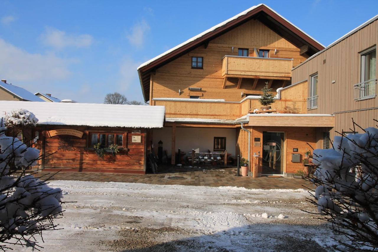 Hotel-Restaurant Gasthaus Bonimeier Niedergottsau Exterior photo